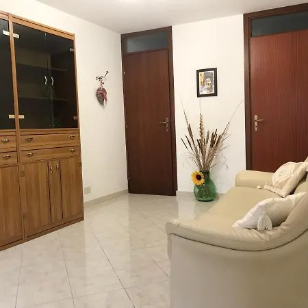 Di Angelo